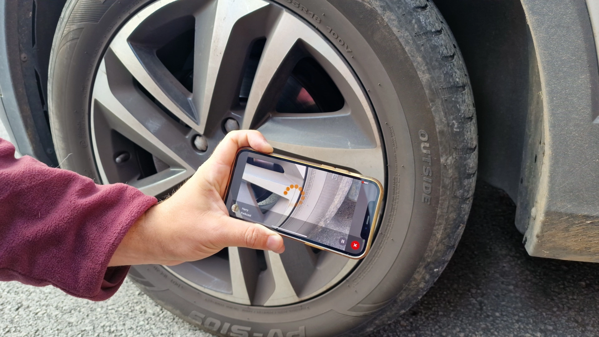 Kwikcast call of a car